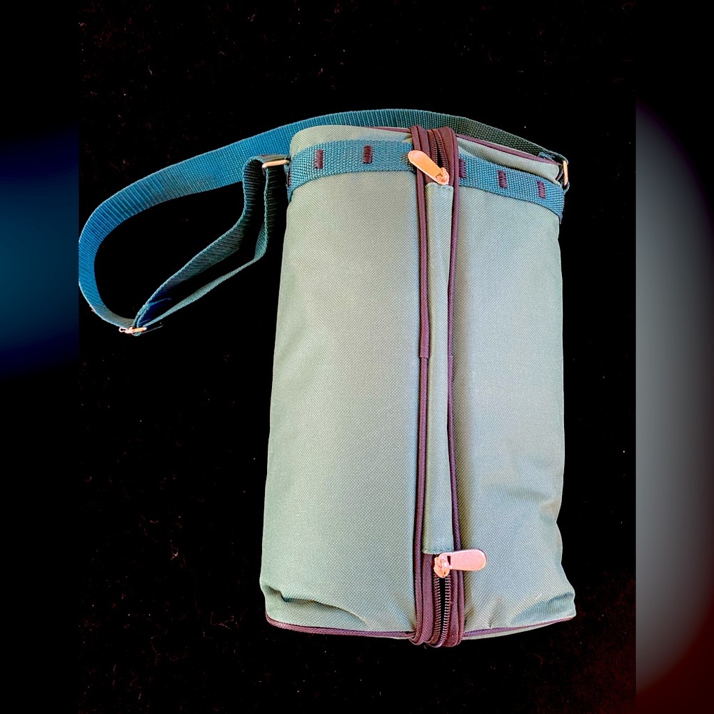 Picnic Time Estate Insulated Wine Tote with Service For two in Hunter Green nWOT